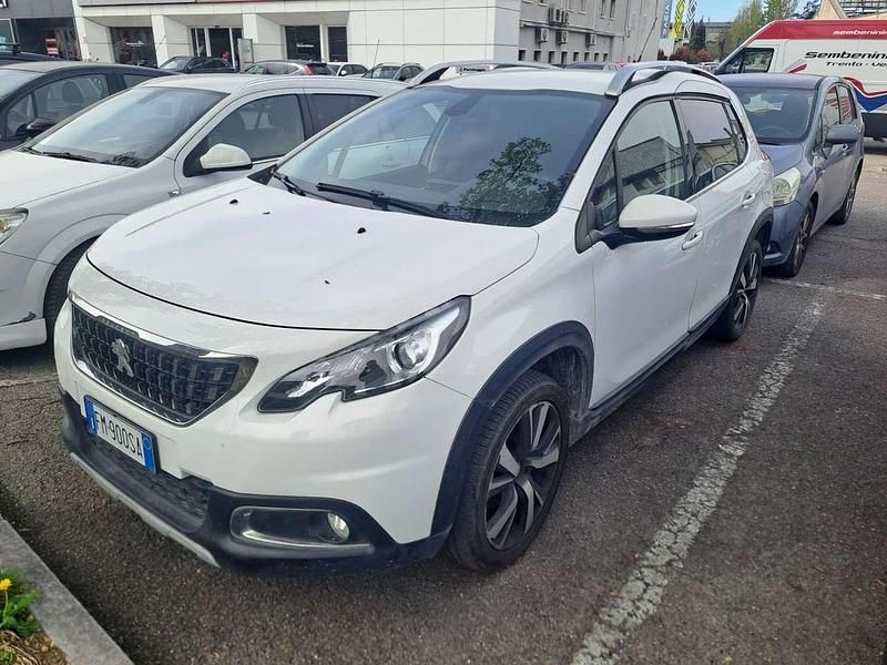 Usata Peugeot 2008 Allure 110 CV (80 kW) 2018 Bianco SUV