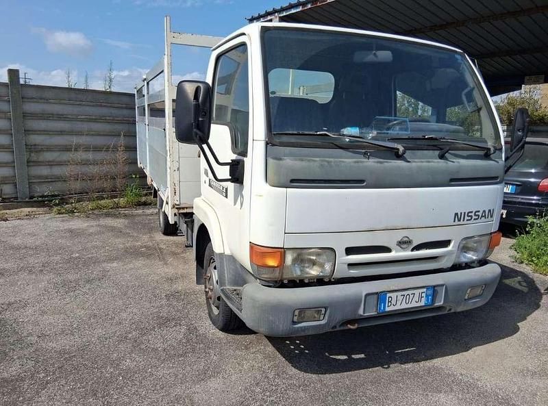 Usata Nissan Cabstar 110 CV (80 kW) 2000 Pick-up