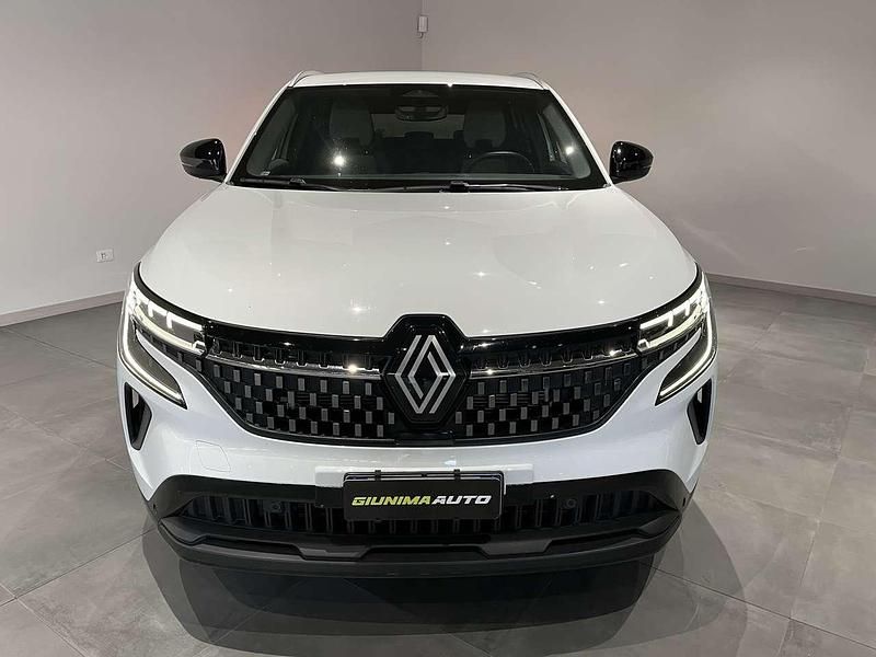 Usata Renault Austral Techno 131 CV (96 kW) 2023 Bianco SUV