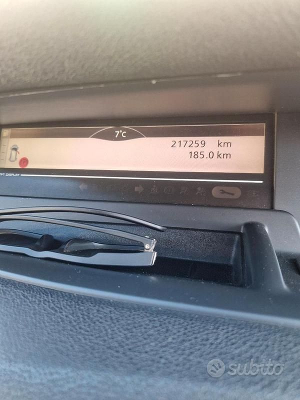 Usata Renault Scénic III XMOD 131 CV (96 kW) 2012 Grigio Monovolume