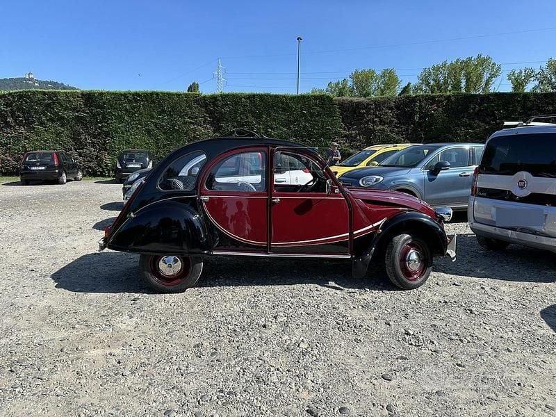 Usata Citroën 2CV Charleston 29 CV (21 kW) 1981 Berlina