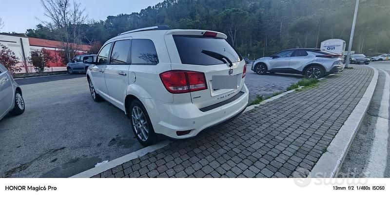 Usata Fiat Freemont Lounge 170 CV (125 kW) 2013 Bianco SUV