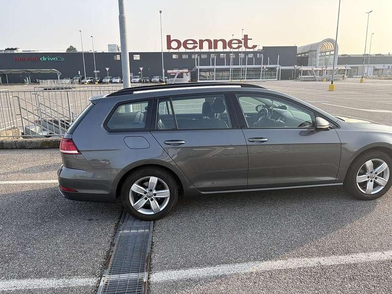Usata VW Golf VII Business 116 CV (85 kW) 2019 Station wagon