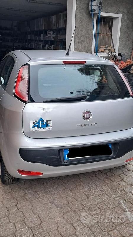 Usata Fiat Grande Punto S 75 CV (55 kW) 2012 Grigio Utilitaria