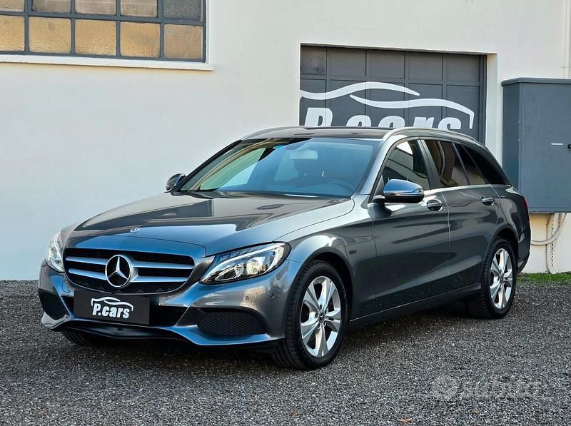 Usata Mercedes C220 Business 170 CV (125 kW) 2018 Grigio Berlina
