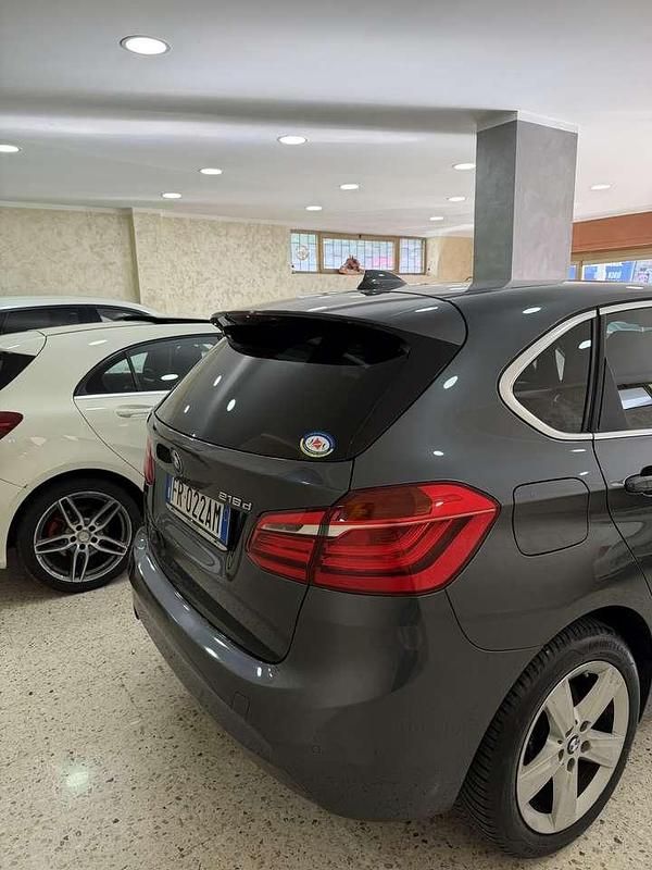 Usata BMW 216 Active Tourer Luxury Line 116 CV (85 kW) 2018 Grigio Monovolume