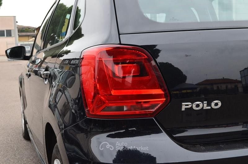Usata VW Polo 75 CV (55 kW) 2016 Nero Berlina