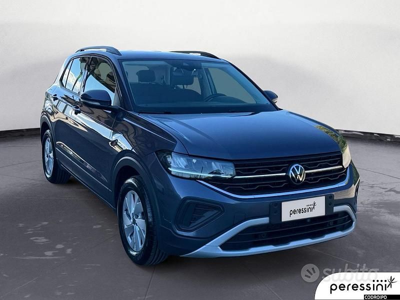 Usata VW T-Cross Life 95 CV (69 kW) 2024 Grigio SUV
