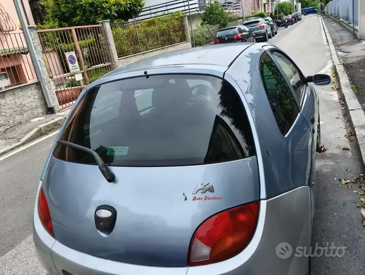 Usata Ford Ka Collection 69 CV (50 kW) 2007 Grigio Utilitaria