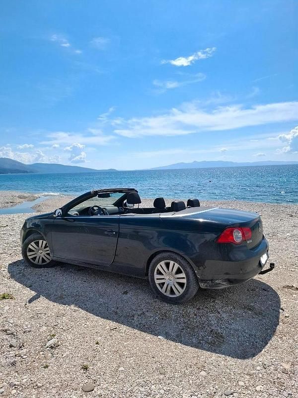 Usata VW Eos 140 CV (102 kW) 2008 Nero Cabrio