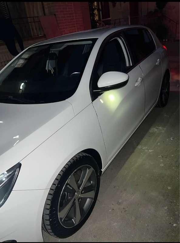 Usata Peugeot 308 Allure 120 CV (88 kW) 2016 Berlina