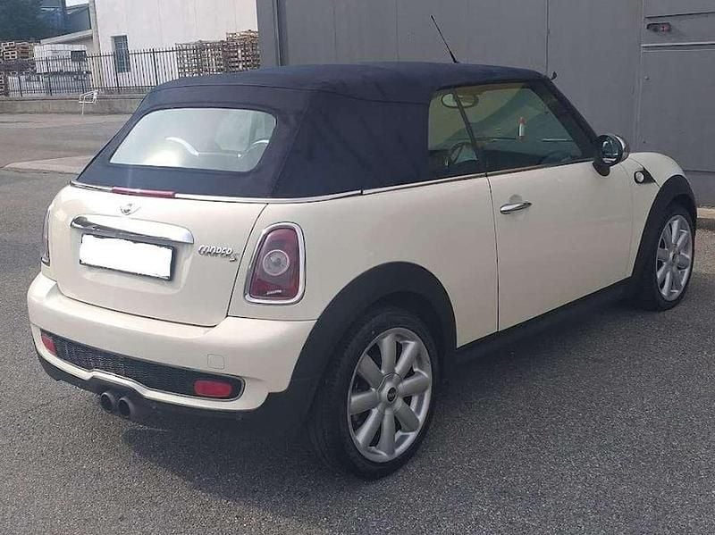 Usata Mini Cooper S Cabriolet 174 CV (127 kW) 2009 Bianco panna Cabrio