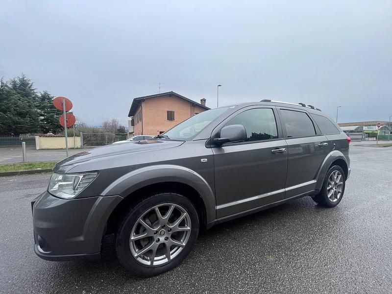 Usata Fiat Freemont Urban 170 CV (125 kW) 2012 Argento SUV