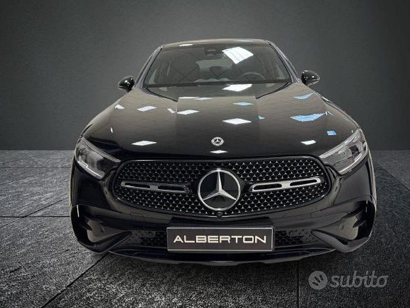Usata Mercedes GLC300 AMG Line Premium Plus 269 CV (197 kW) 2024 Nero SUV