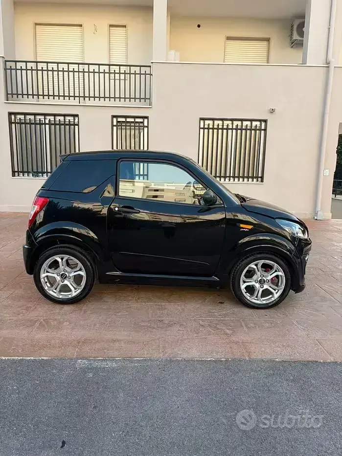 Usata Ligier JS50 2022 Nero Utilitaria