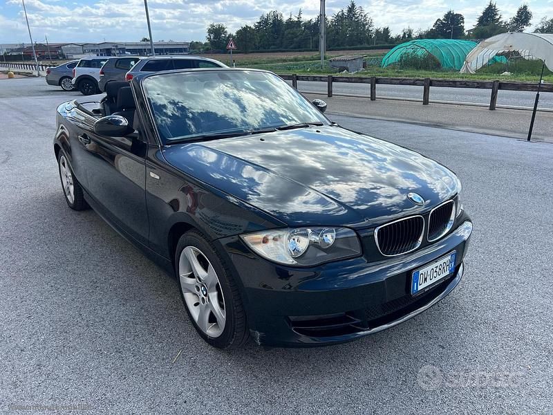 Usata BMW 118 Cabriolet 143 CV (105 kW) 2009 Nero Cabrio