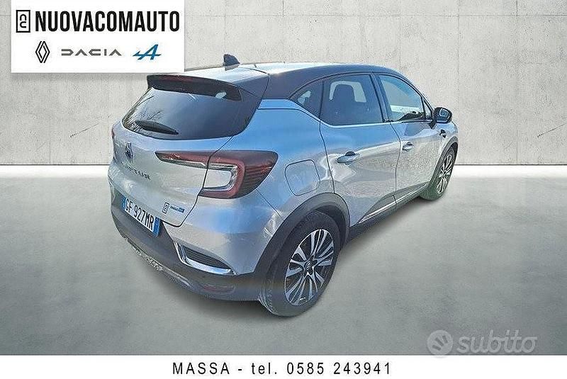 Usata Renault Captur Initiale Paris 143 CV (105 kW) 2021 Argento SUV