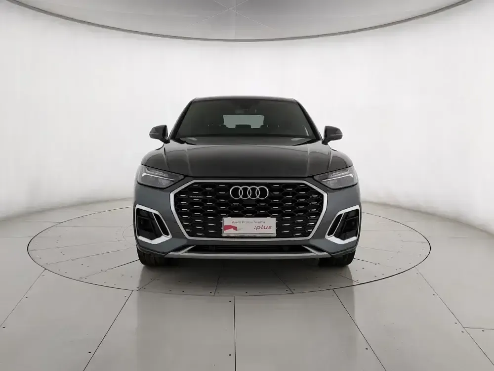 Usata Audi Q5 Sportback S-Line 299 CV (219 kW) 2021 Grigio SUV
