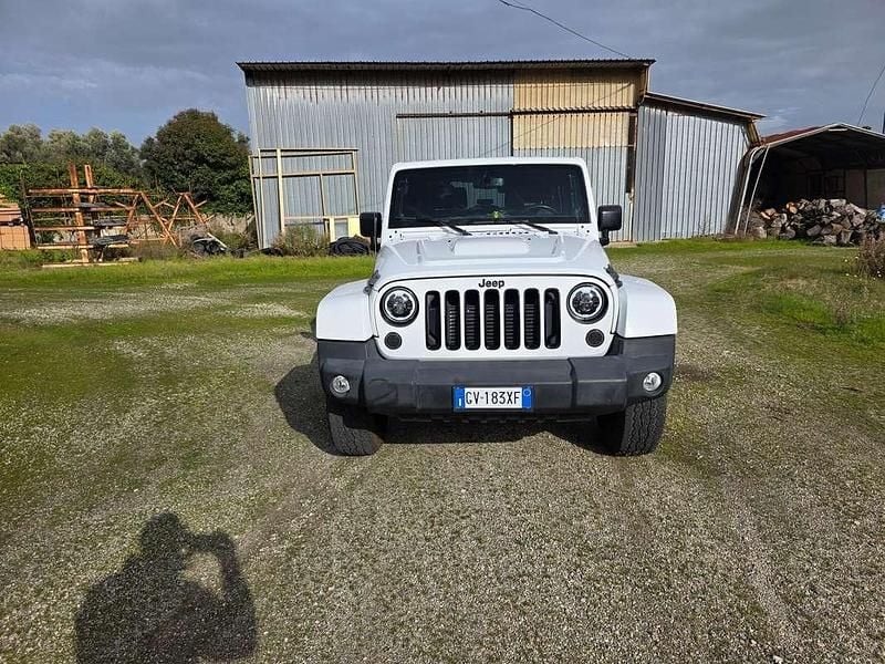 Usata Jeep Wrangler Sahara 200 CV (147 kW) 2014 Bianco SUV