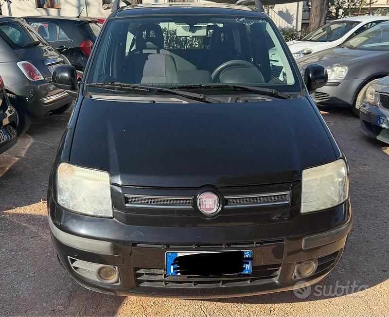 Usata Fiat Panda Dynamic 59 CV (43 kW) 2010 Nero Utilitaria