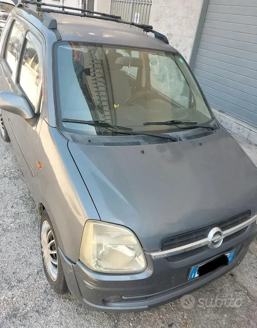 Usata Opel Agila 2005 Grigio Monovolume