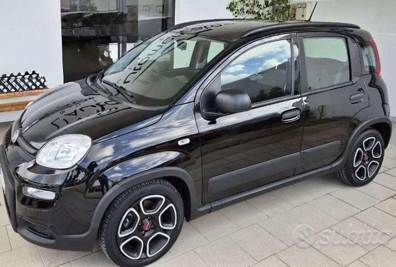 Usata Fiat Panda City Life 69 CV (50 kW) 2022 Nero Utilitaria