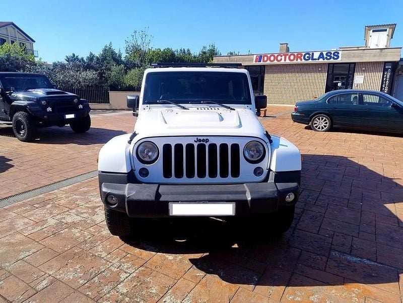 Begagnad Jeep Wrangler 200 HK (147 kW) 2014 Vit SUV