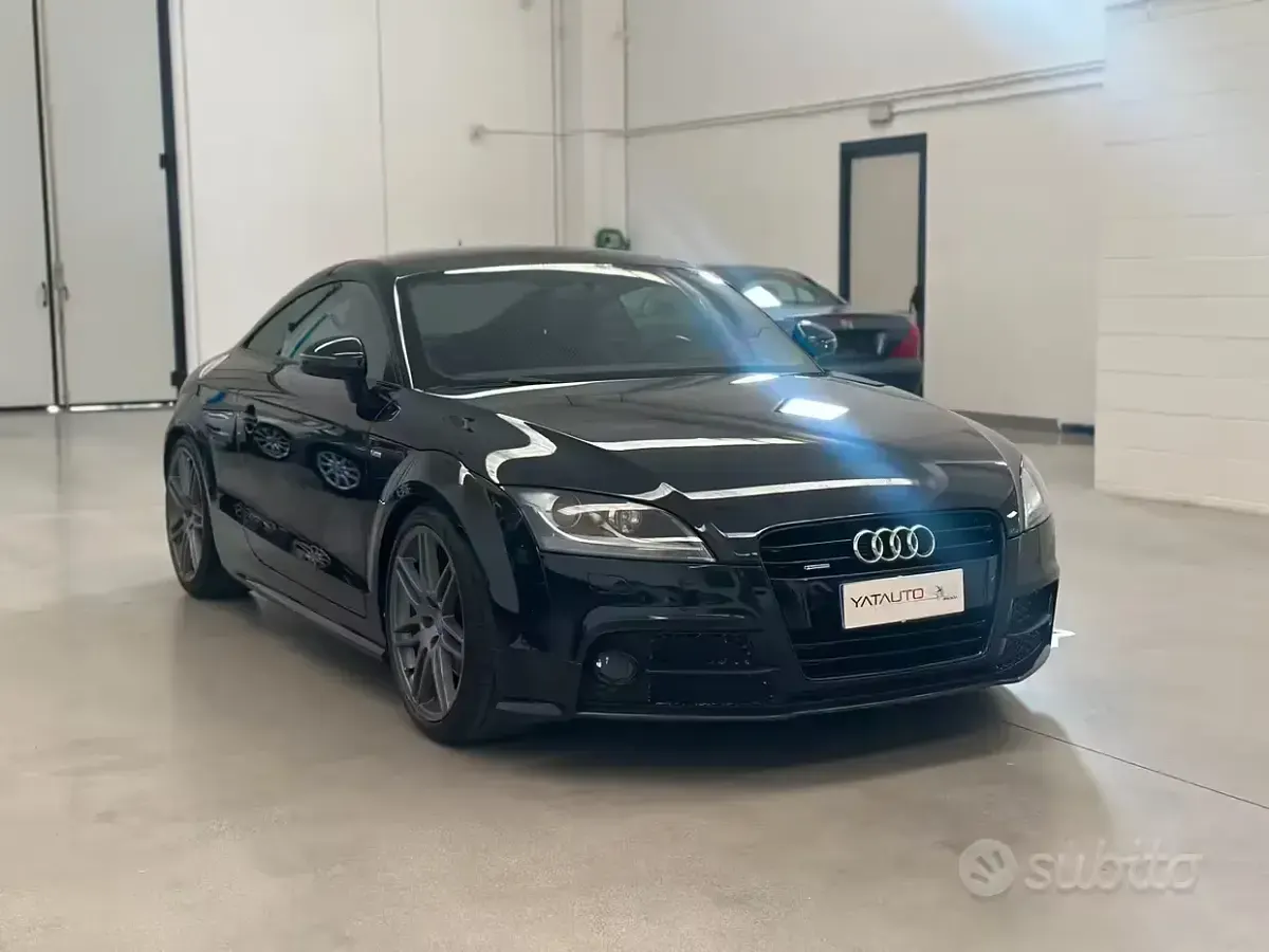 Usata Audi TT Advanced 170 CV (125 kW) 2010 Nero Coupé