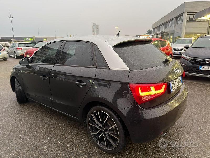 Usata Audi A1 Ambition 90 CV (66 kW) 2012 Nero Utilitaria