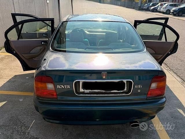Usata Rover 600 115 CV (84 kW) 1995 Blu Berlina