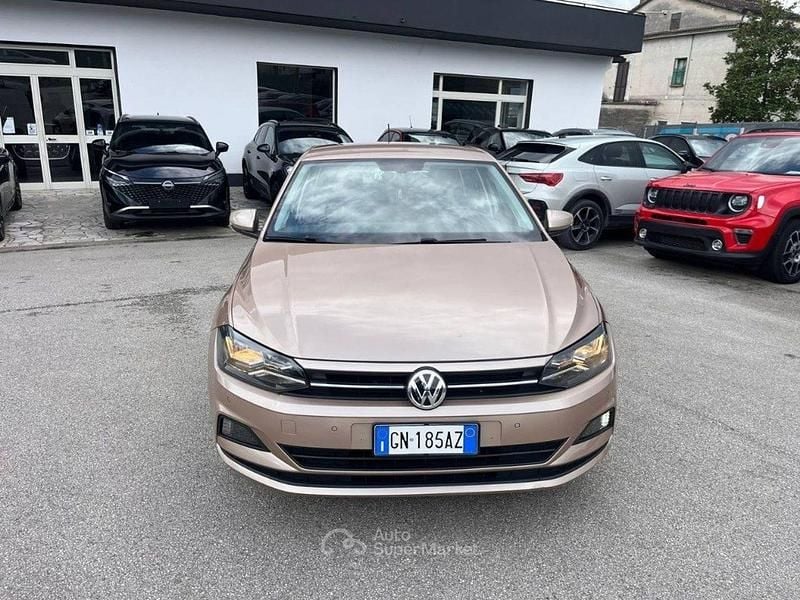 Usata VW Polo Comfortline 65 CV (47 kW) 2018 Marrone Utilitaria
