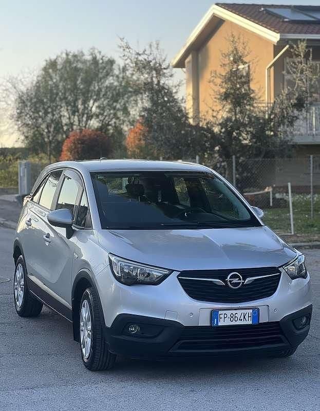 Usata Opel Crossland X Innovation 82 CV (60 kW) 2018 SUV