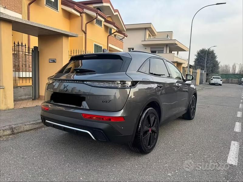 Usata DS Automobiles DS7 Crossback Performance 131 CV (96 kW) 2023 Grigio SUV