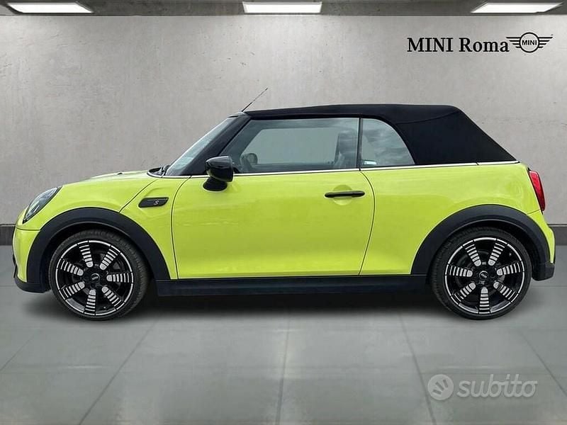 Usata Mini Cooper S Cabriolet 178 CV (130 kW) 2023 Zesty yellow Cabrio