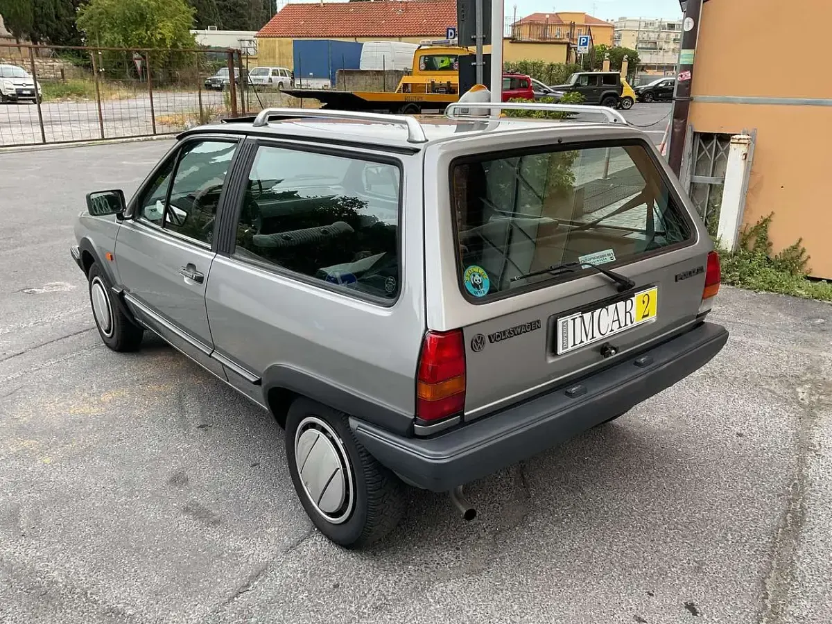 Usata VW Polo 45 CV (33 kW) 1990 Argento Station wagon