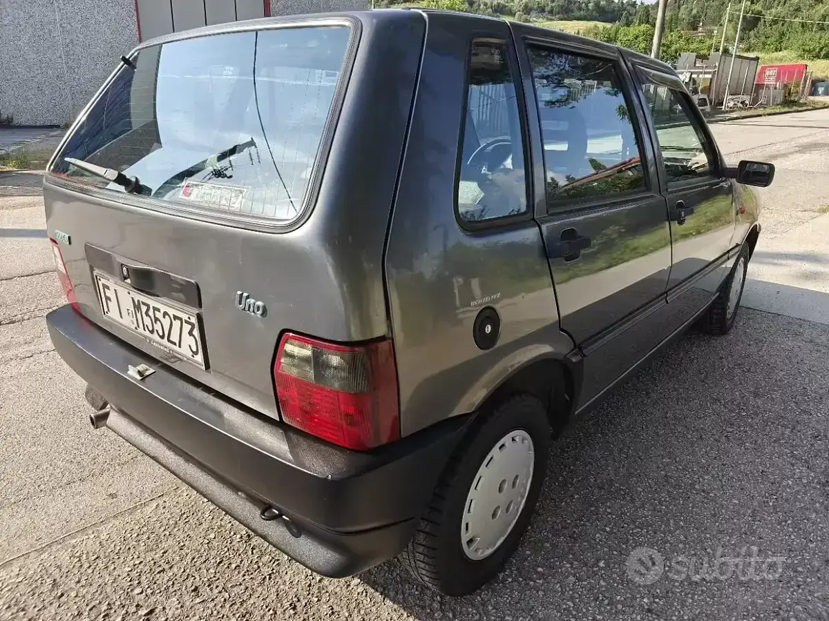 Usata Fiat Uno 49 CV (36 kW) 1992 Grigio Utilitaria