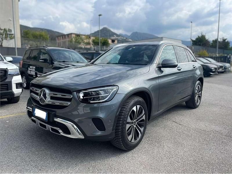 Usata Mercedes GLC220 Premium Plus 194 CV (142 kW) 2022 Grigio SUV