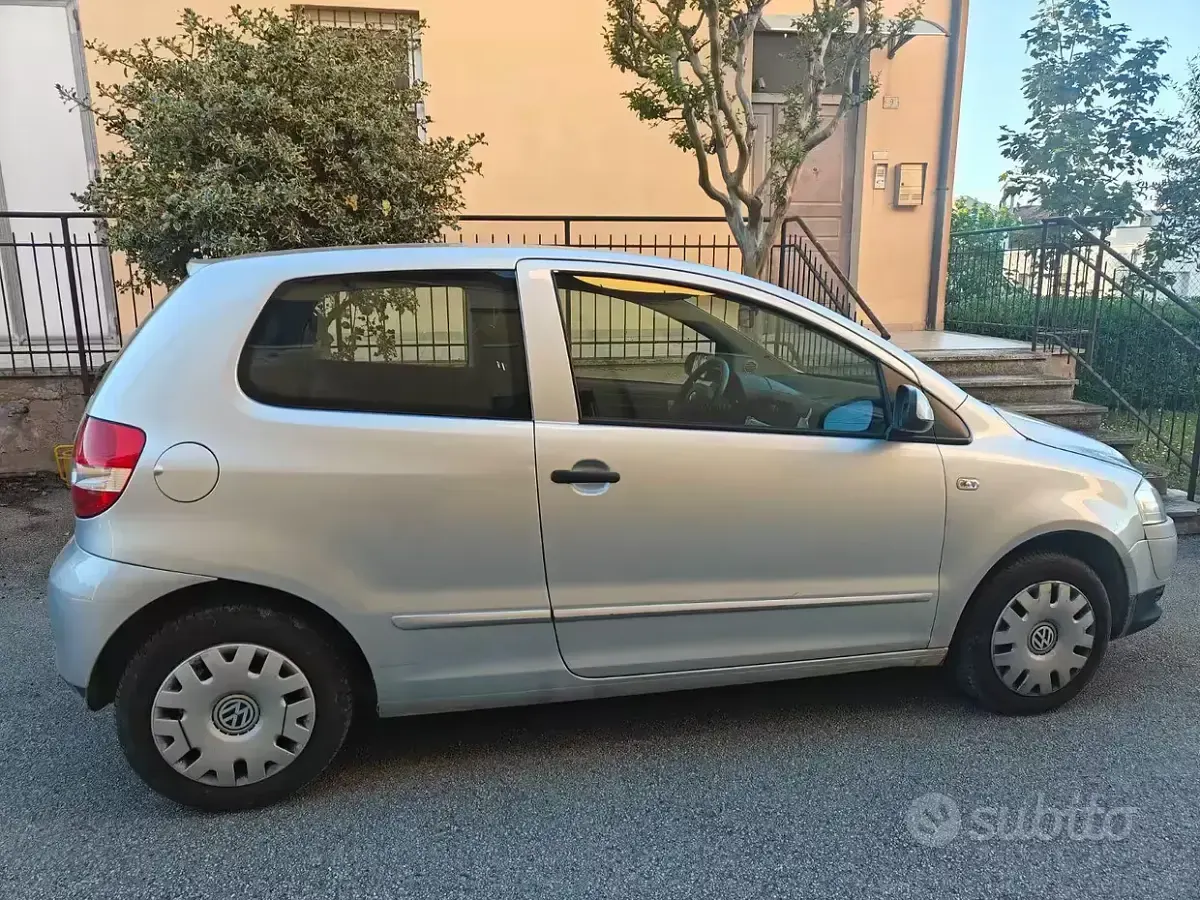 Usata VW Fox 54 CV (39 kW) 2009 Utilitaria