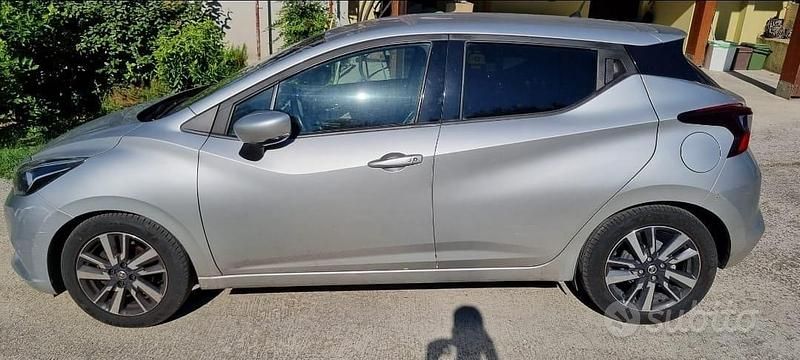 Usata Nissan Micra 90 CV (66 kW) 2017 Grigio Berlina