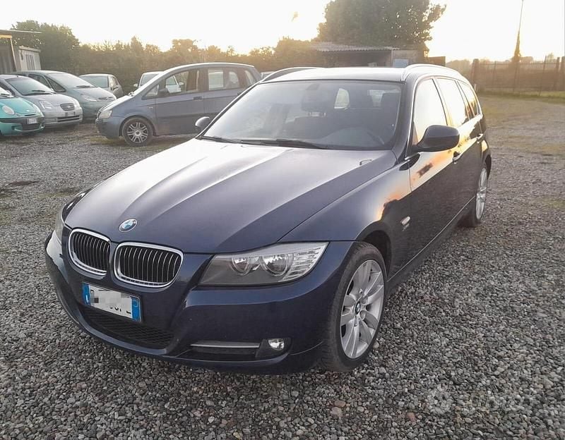 Usata BMW 320 M Sport 184 CV (135 kW) 2011 Blu Station wagon