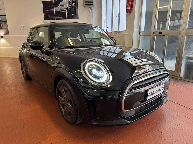 Usata Mini ONE Classic 102 CV (75 kW) 2022 Nero Utilitaria