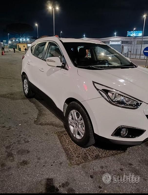Usata Hyundai ix35 Xpossible 116 CV (85 kW) 2014 Bianco SUV
