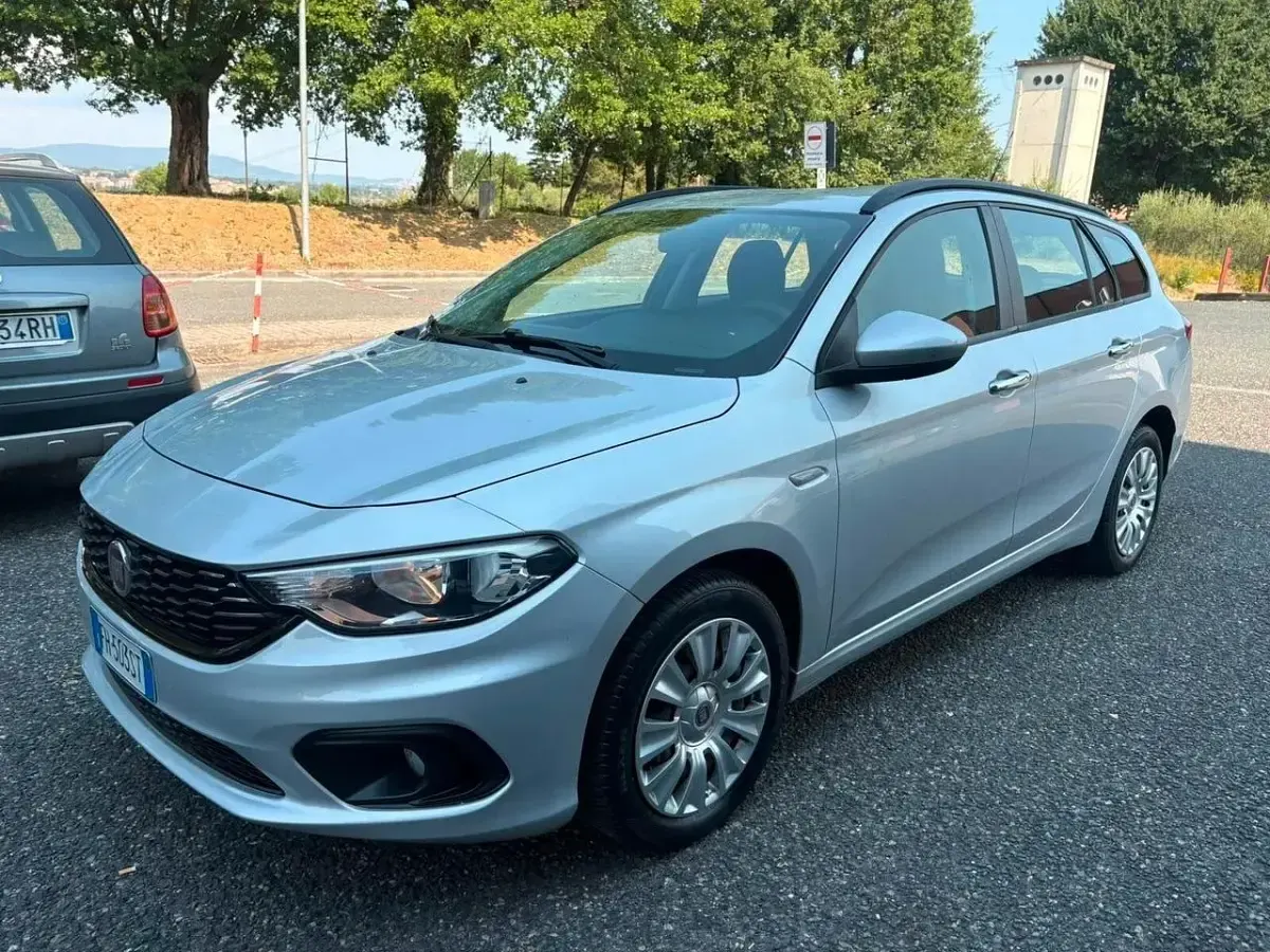 Usata Fiat Tipo Lounge 120 CV (88 kW) 2017 Station wagon