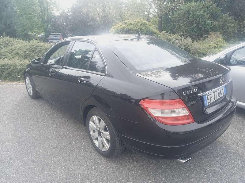 Usata Mercedes C220 Executive 170 CV (125 kW) 2010 Nero Berlina