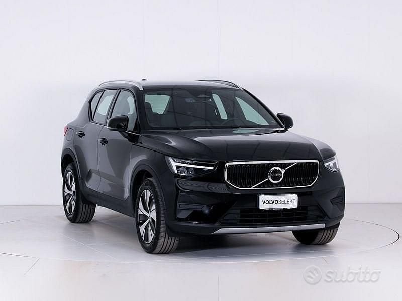 Usata Volvo XC40 Core 163 CV (119 kW) 2022 Nero SUV