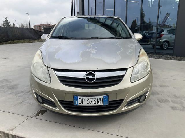 Usata Opel Corsa Club 2008 Bronzo Utilitaria
