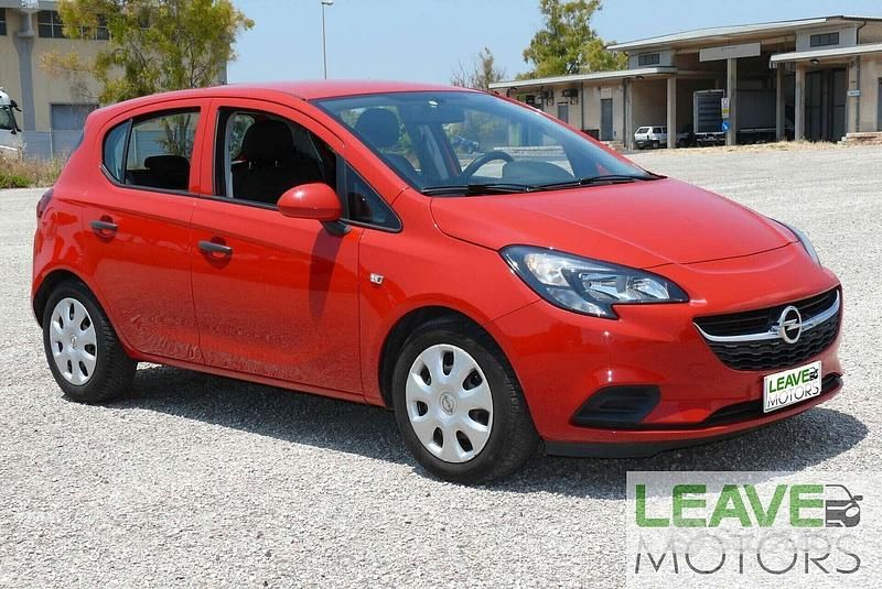 Usata Opel Corsa 75 CV (55 kW) 2016 Rosso Utilitaria