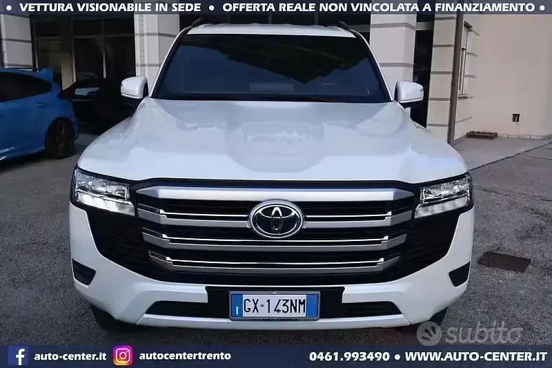 Usata Toyota Land Cruiser 309 CV (227 kW) 2023 Bianco SUV