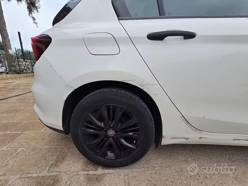 Usata Fiat Tipo Street 95 CV (69 kW) 2019 Bianco Berlina