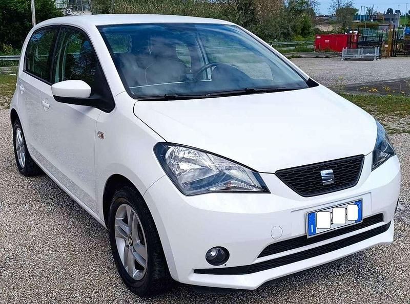 Usata Seat Mii Chic 68 CV (50 kW) 2016 Bianco Utilitaria
